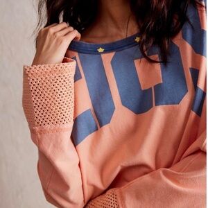 We The Free Court-side Tee in salmon - size M